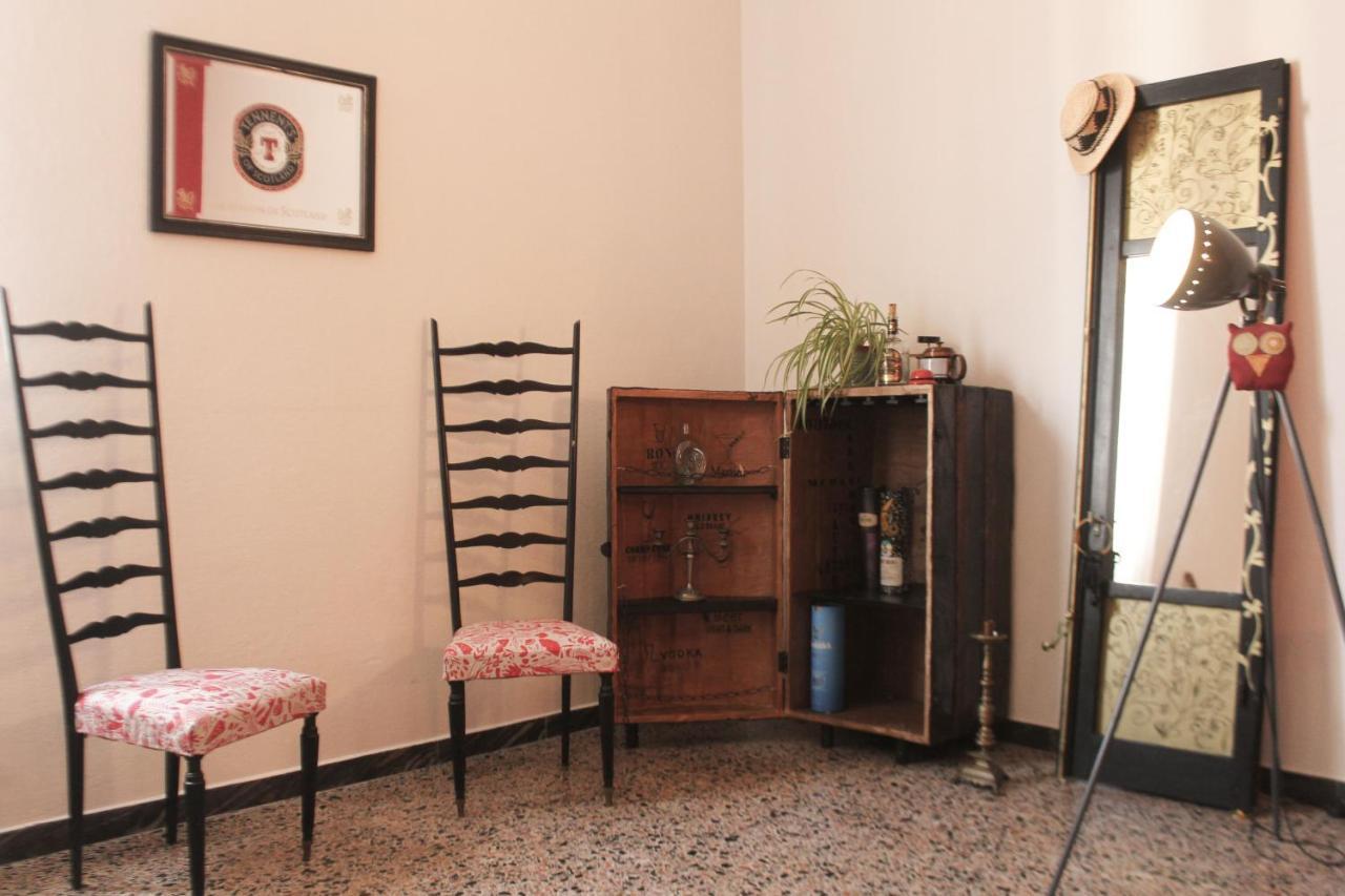 Buen Aire Hotel Cagliari Bagian luar foto