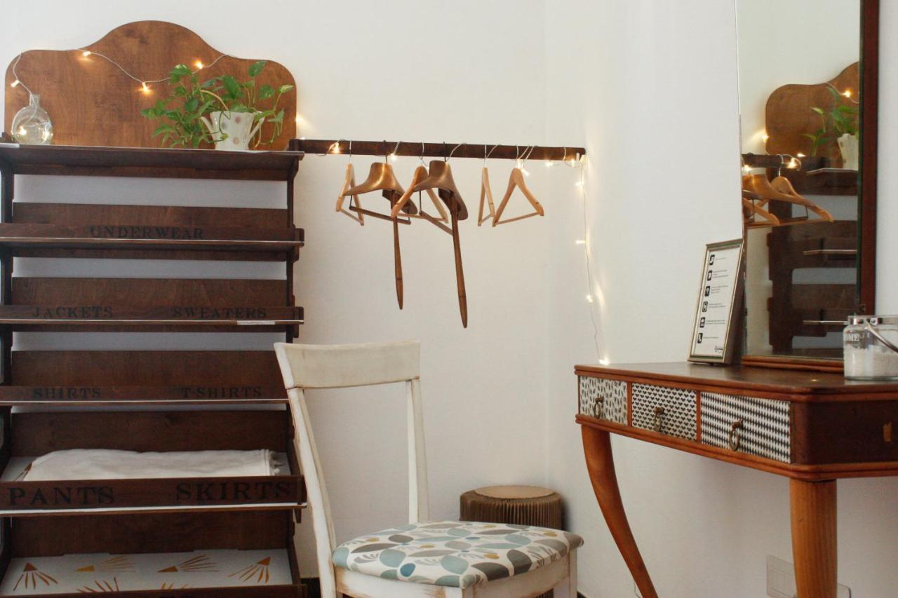 Buen Aire Hotel Cagliari Bagian luar foto