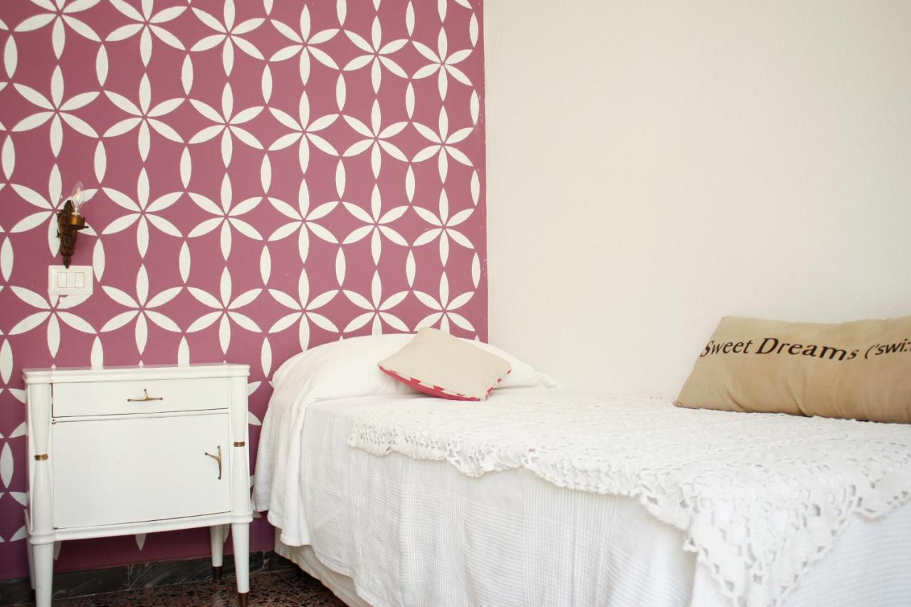 Buen Aire Hotel Cagliari Bagian luar foto