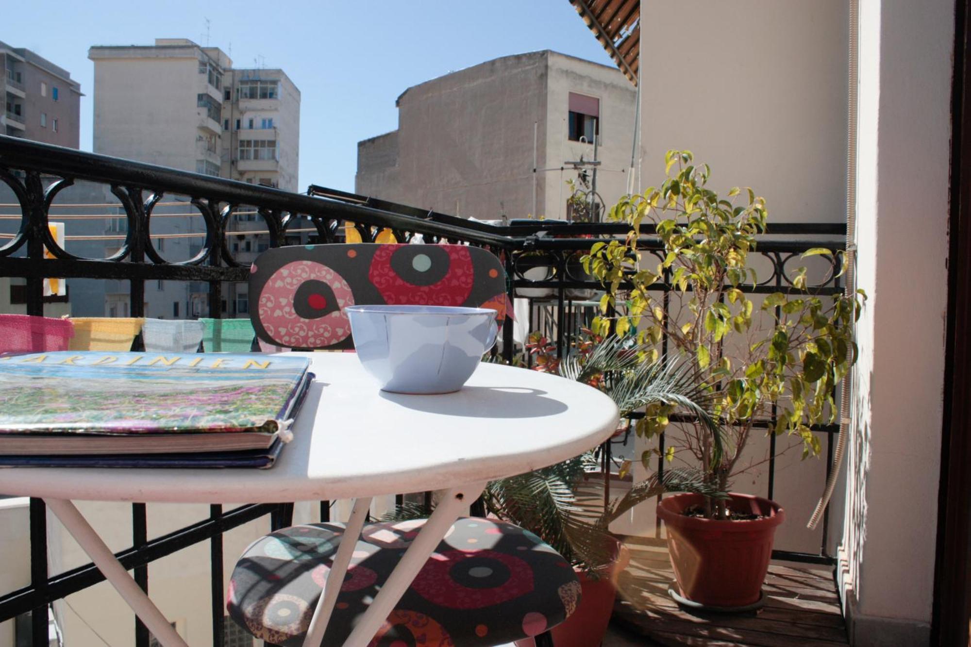 Buen Aire Hotel Cagliari Bagian luar foto